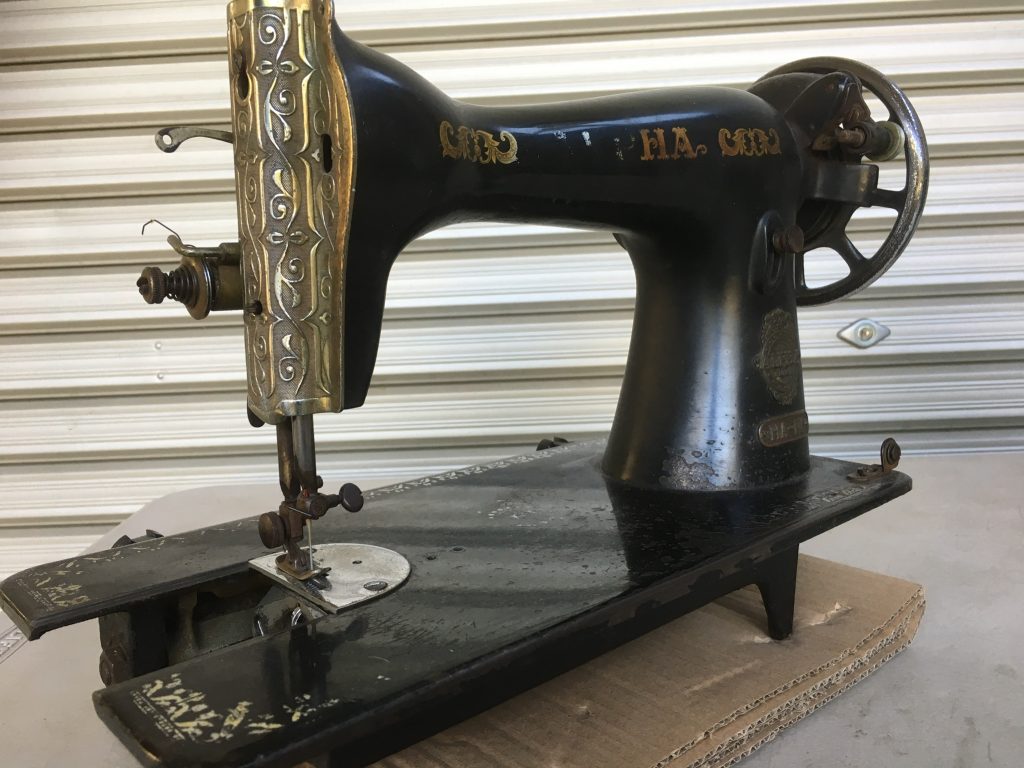 古本買取のついでに手回しミシンも買取